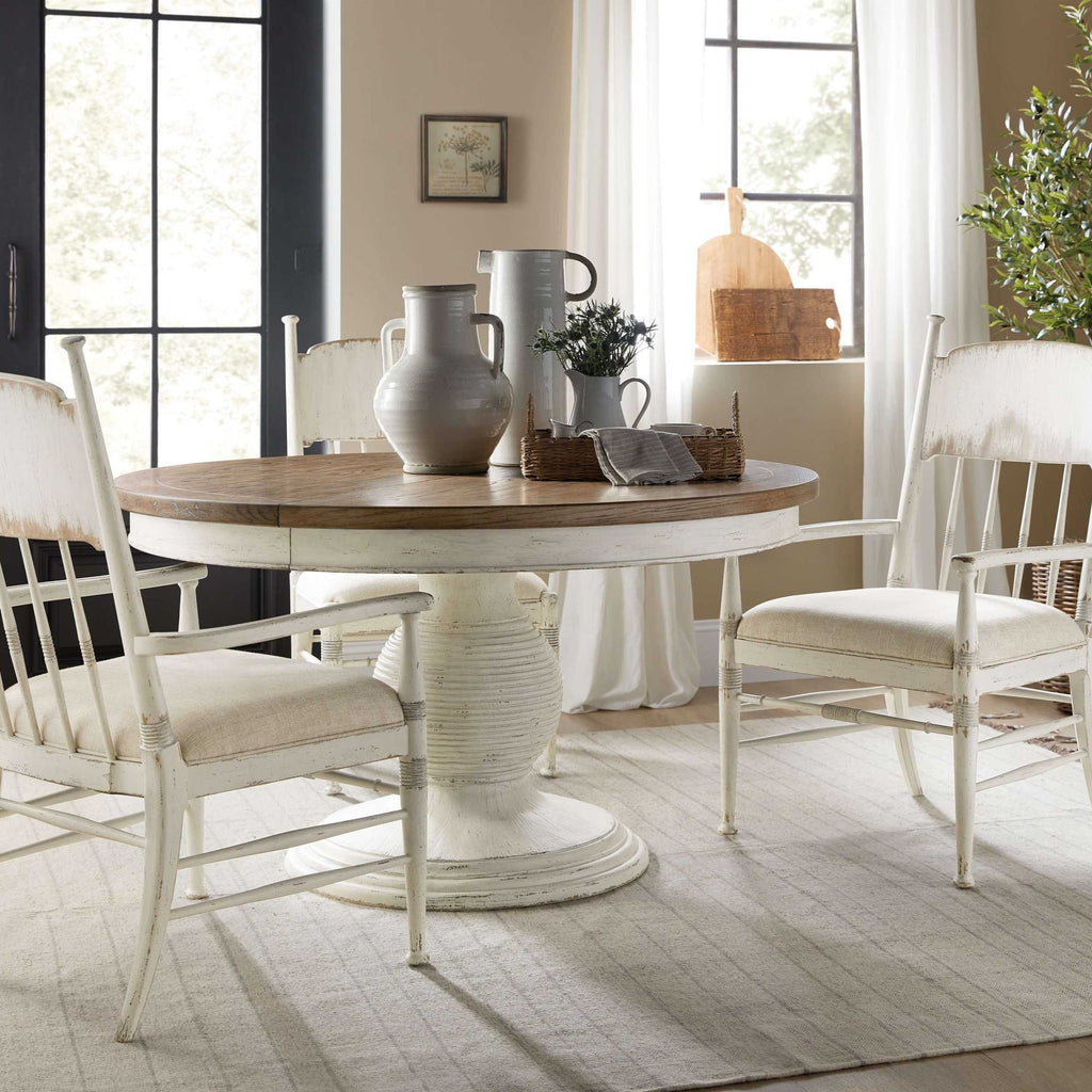 Americana Round Pedestal Dining Table With Leaf - Leaf